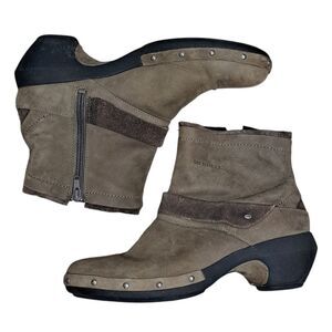Merrell Women's Drizzle Performance Footwear Leather Studded Mid Boots Size 9